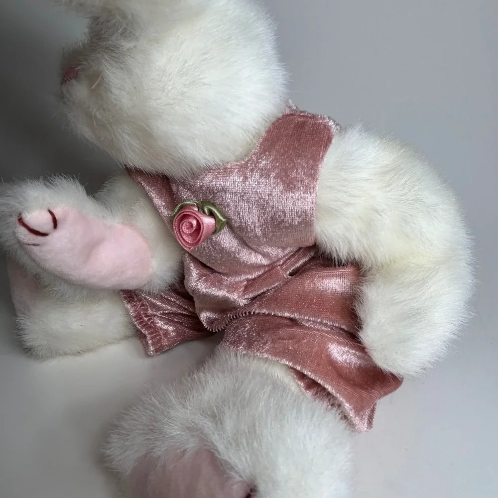 Ty Attic Treasures White Bunny Rabbit Sara Plush Pink Velvet Rose 1993 Vintage‎
